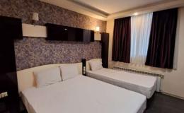 سوئیت سه تخته هتل هیراد سوئیت سه تخته هتل هیراد