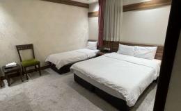 اتاق 3 تخته هتل کارن اتاق 3 تخته هتل کارن