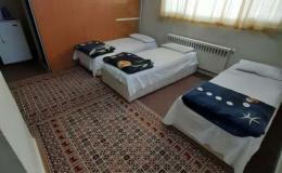 اتاق سه تخته واحد اقامتی عابدین زاده اتاق سه تخته واحد اقامتی عابدین زاده