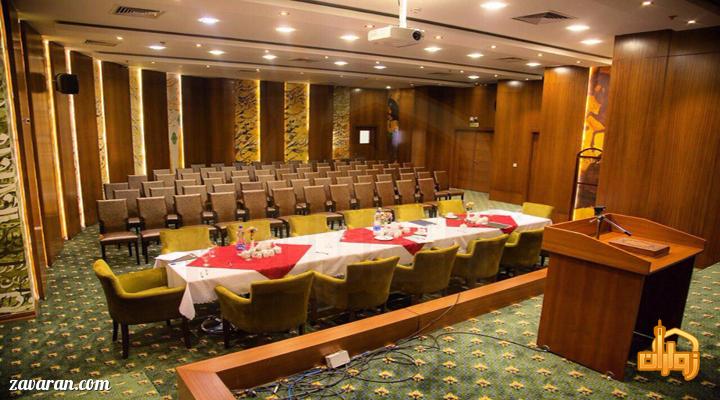 آمفی تئاتر هتل رفاه مشهد