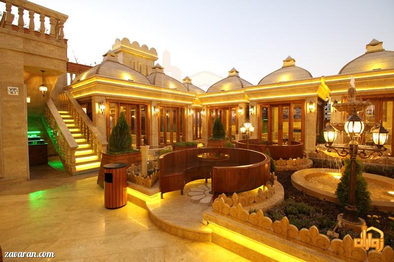 کافه بام هتل توحید نوین مشهد