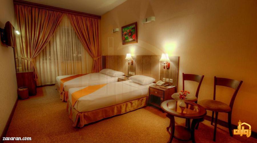 رزرو اتاق سه تخته هتل کیانا مشهد