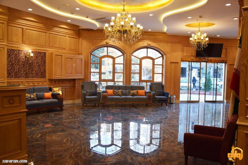 لابی و فضای داخلی هتل ساعت مشهد