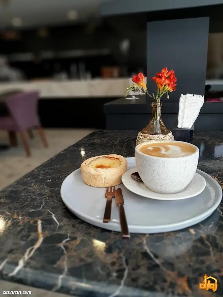 سه کافی شاپ در هتل های اطراف حرم!