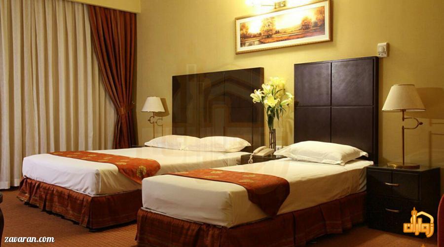 رزرو اتاق سه تخته هتل جواد مشهد