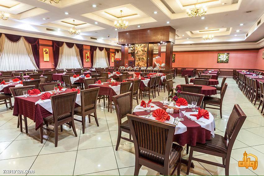 رستوران گلسرخ هتل ثامن مشهد