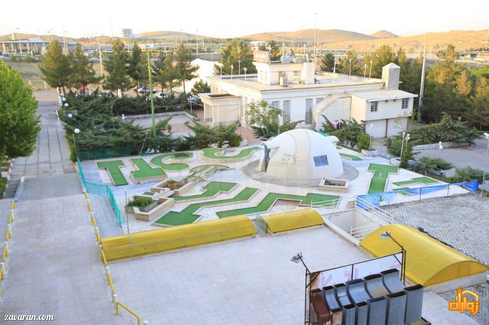 زمین مینی گلف هتل ثامن مشهد