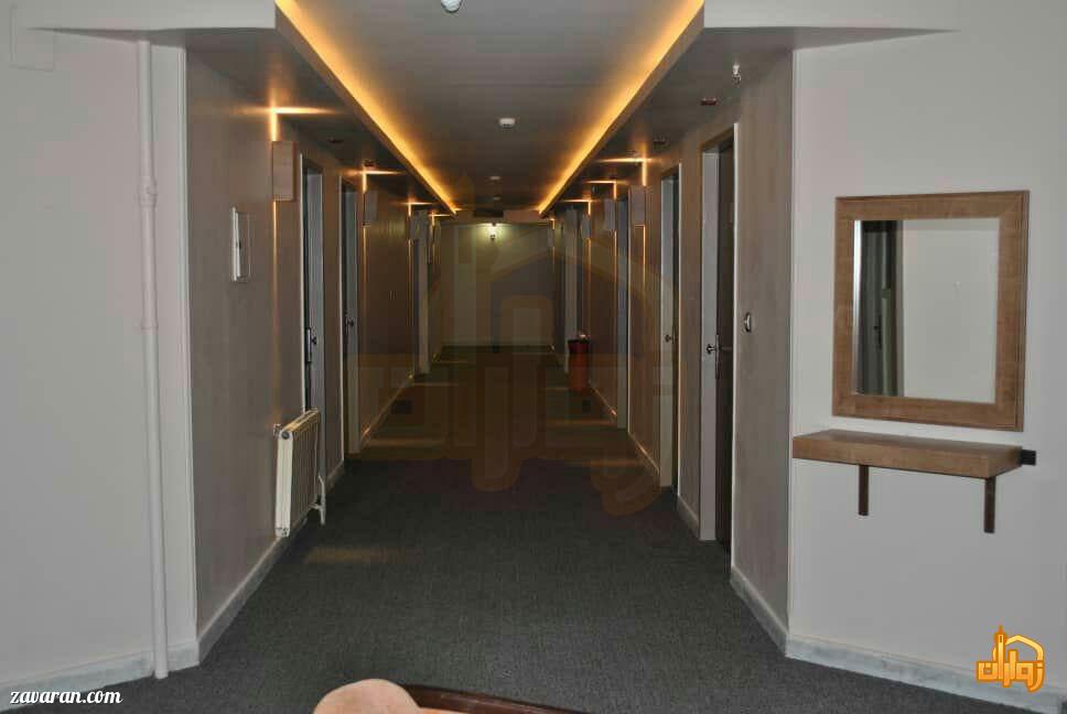 راهرو هتل پانیذ مشهد