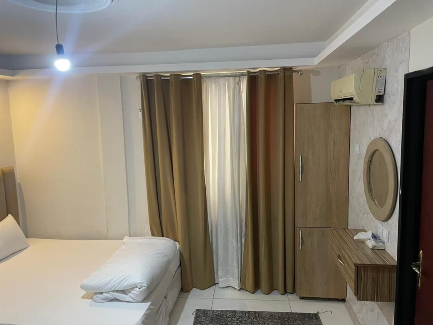 هتل آپارتمان آزاده