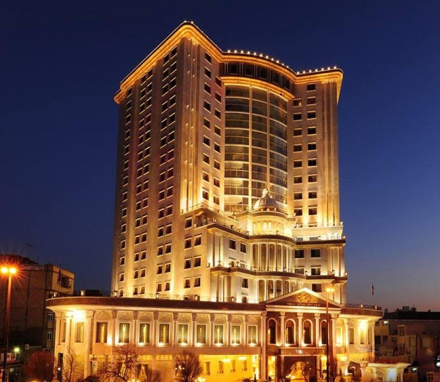هتل پنج ستاره قصر طلایی