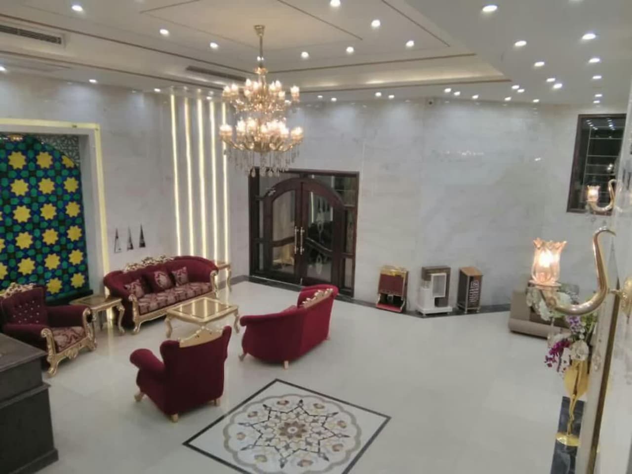 هتل یک ستاره سلما
