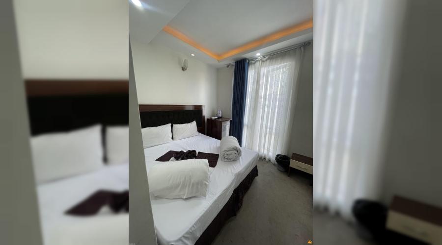 هتل آپارتمان هشتمین اختر هتل آپارتمان هشتمین اختر