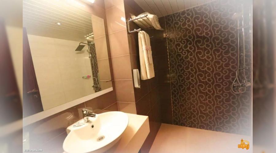 هتل سه ستاره صحرا