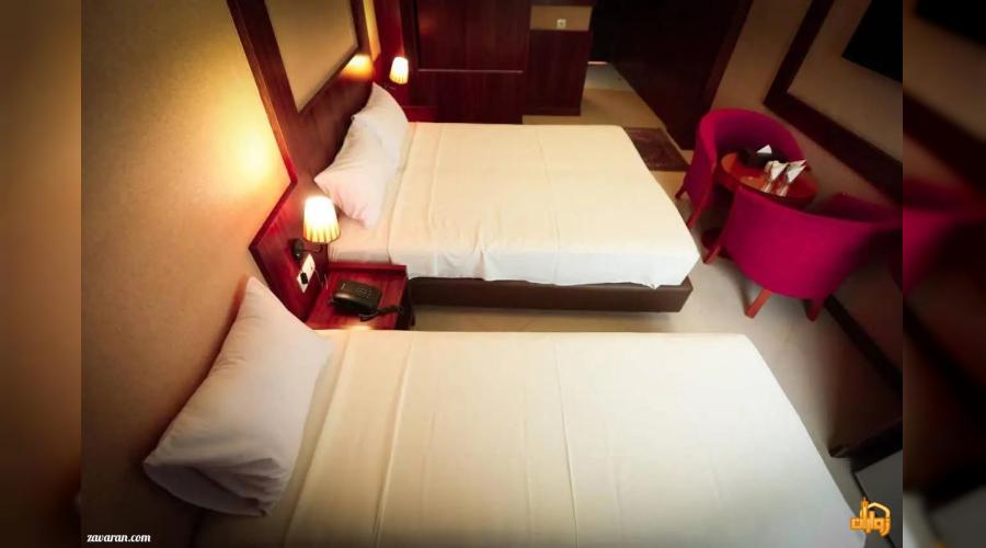 هتل سه ستاره صحرا