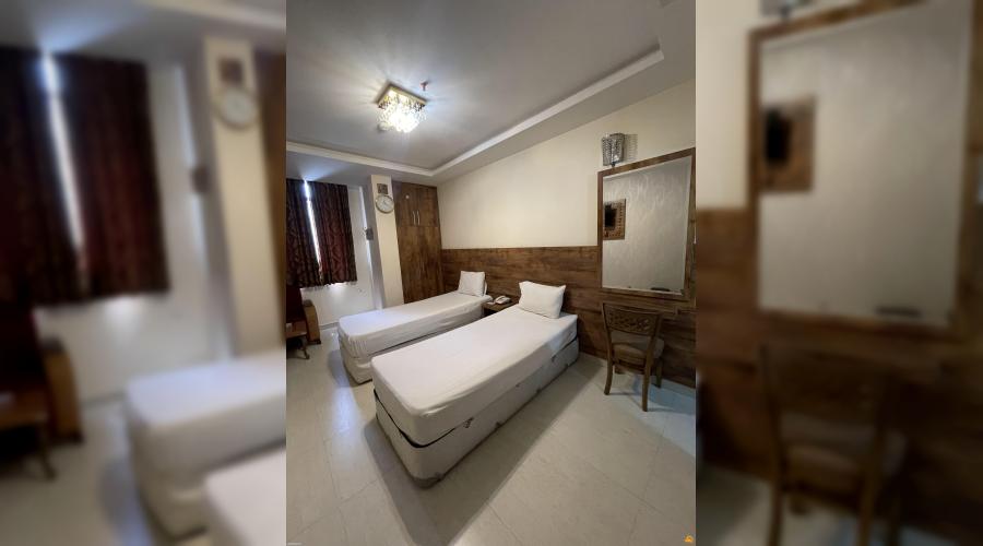 هتل دو ستاره بیستون هتل دو ستاره بیستون