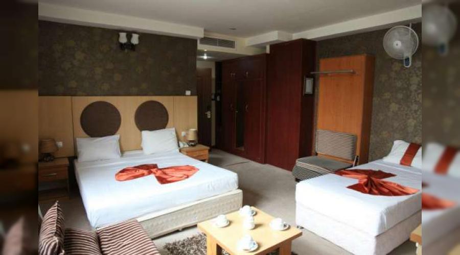 هتل دو ستاره دانشور