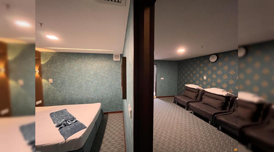 هتل دو ستاره نورالرضا میبد