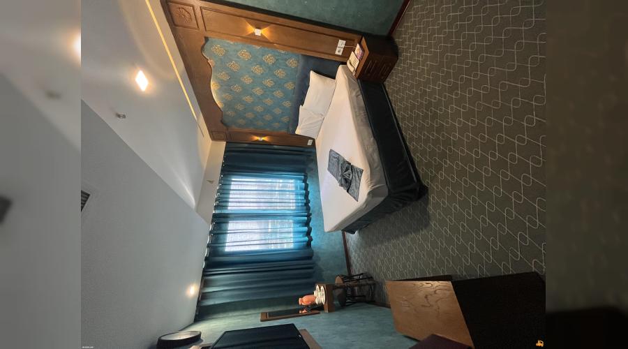 هتل دو ستاره نورالرضا میبد