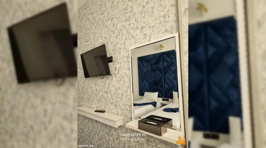 هتل دو ستاره دربار