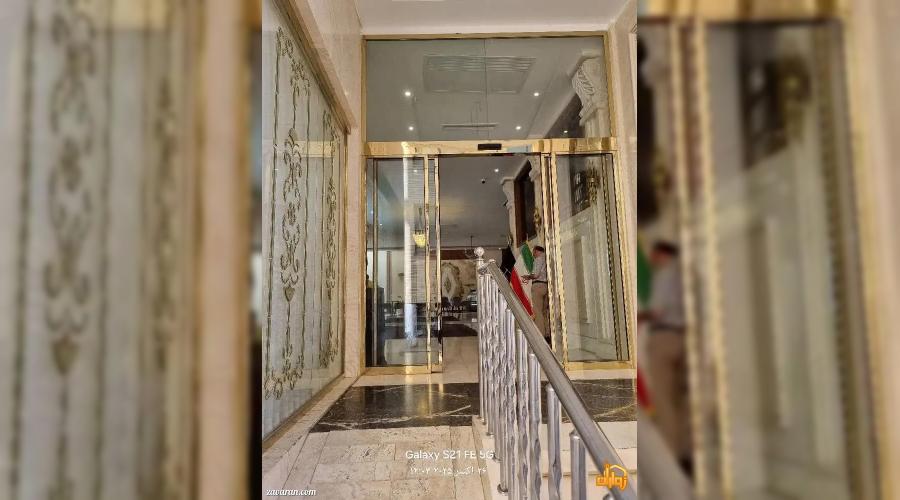 هتل دو ستاره دربار