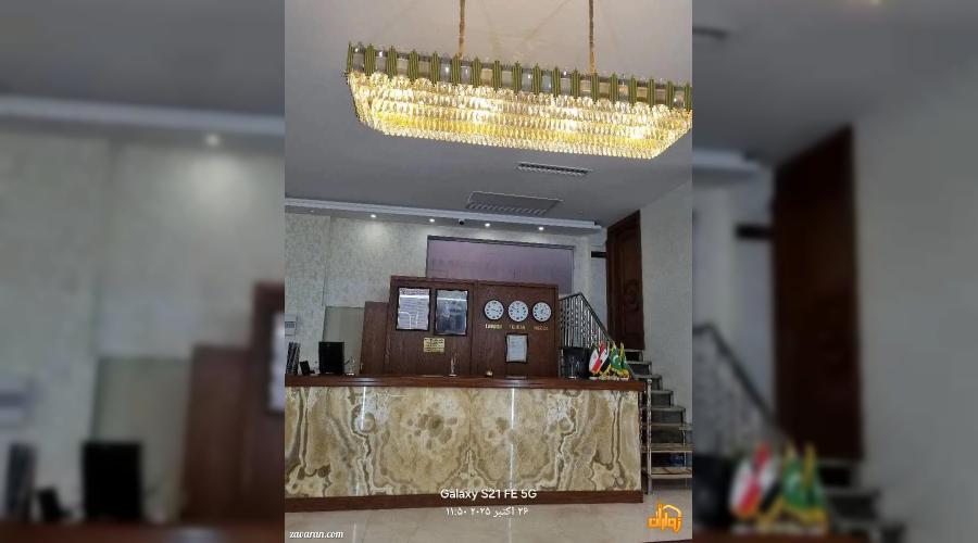 هتل دو ستاره دربار