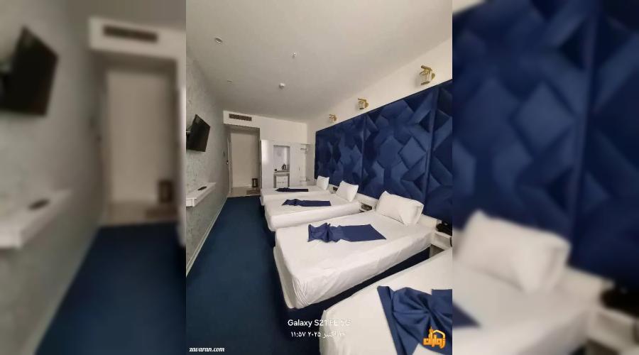 هتل دو ستاره دربار