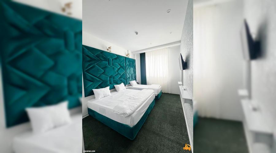 هتل دو ستاره دربار