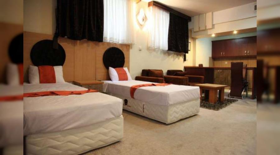 هتل دو ستاره دانشور