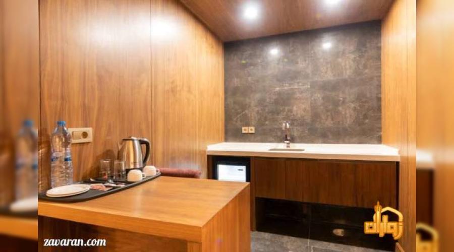 هتل چهار ستاره رونا