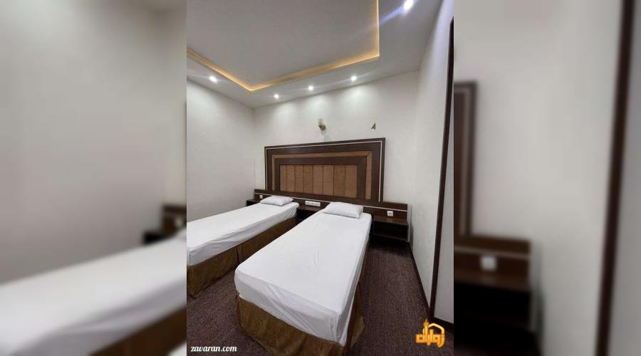 هتل دو ستاره میبد